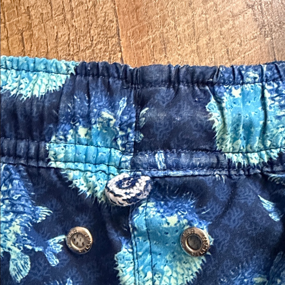 Peter Millar Navy and Light Blue Patterned Swim Shorts - Picture 9 of 10